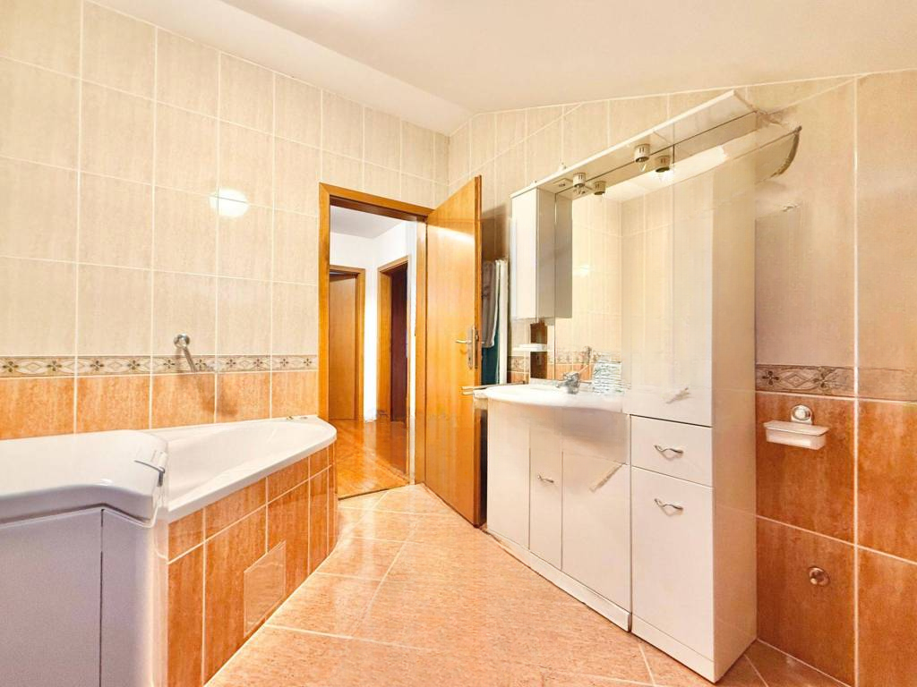 Квартира в Опатии, Хорватия, 103 м² - фото 14