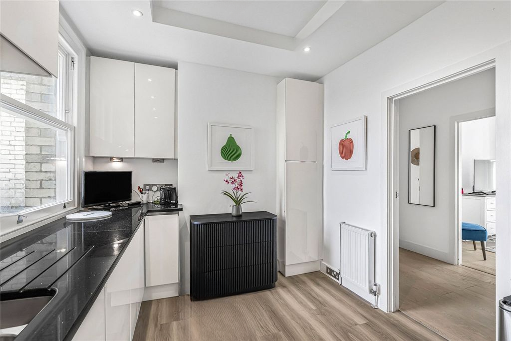 Квартира в Лондоне, Великобритания, 105 м² - фото 18