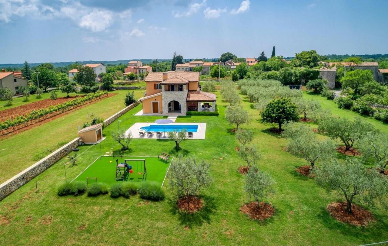 Вилла в Марчане, Хорватия, 285 м² - фото 2