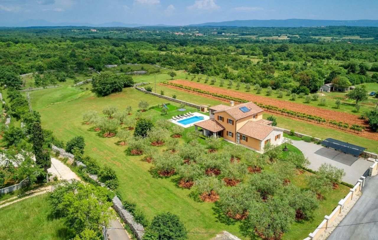 Вилла в Марчане, Хорватия, 285 м² - фото 5