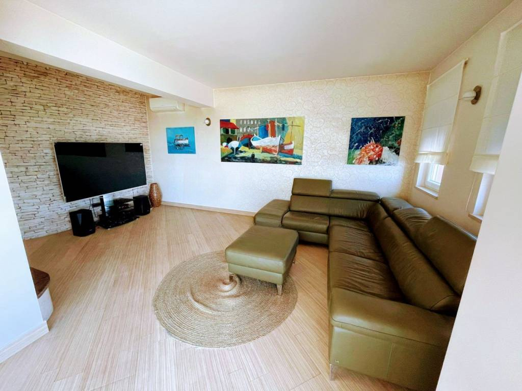 Дом в Опатии, Хорватия, 550 м² - фото 4