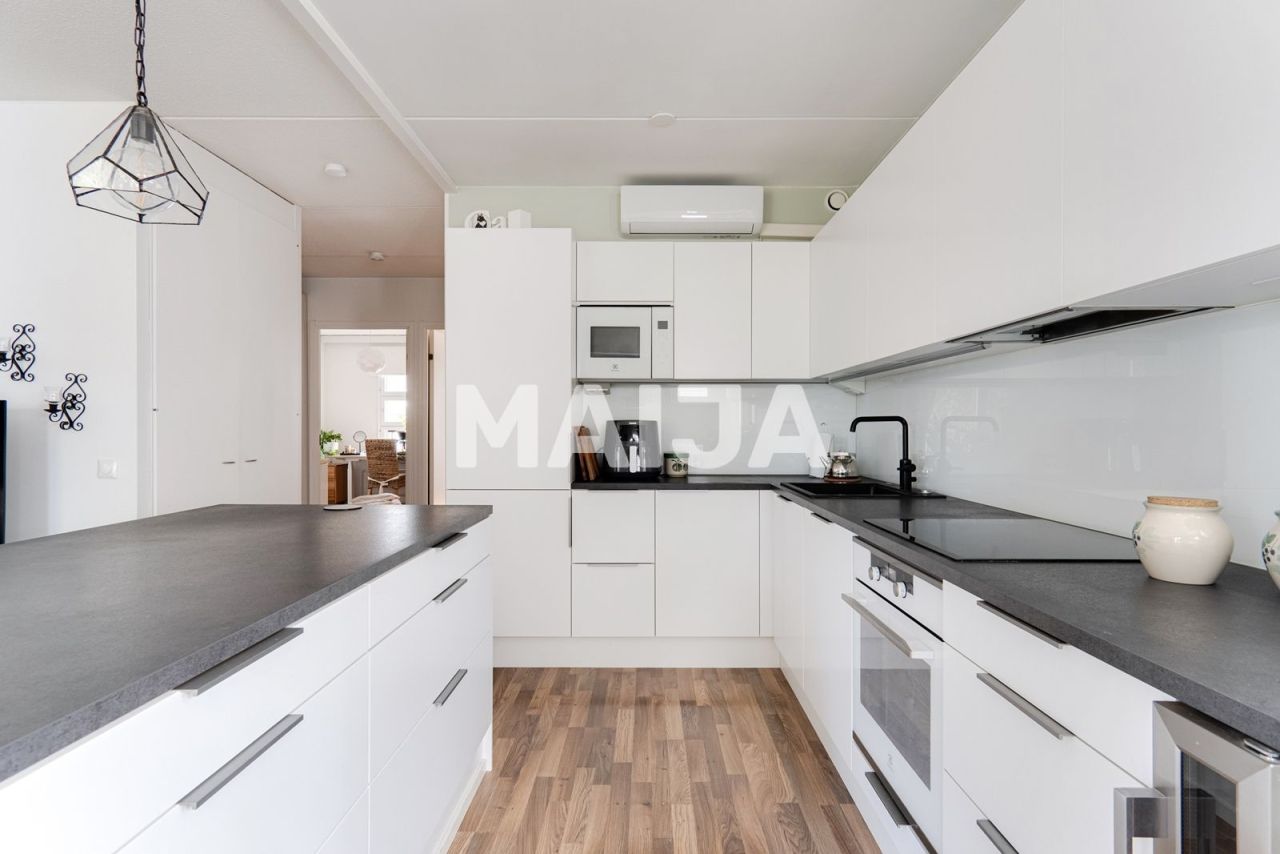 Апартаменты в Вантаа, Финляндия, 72 м² - фото 1