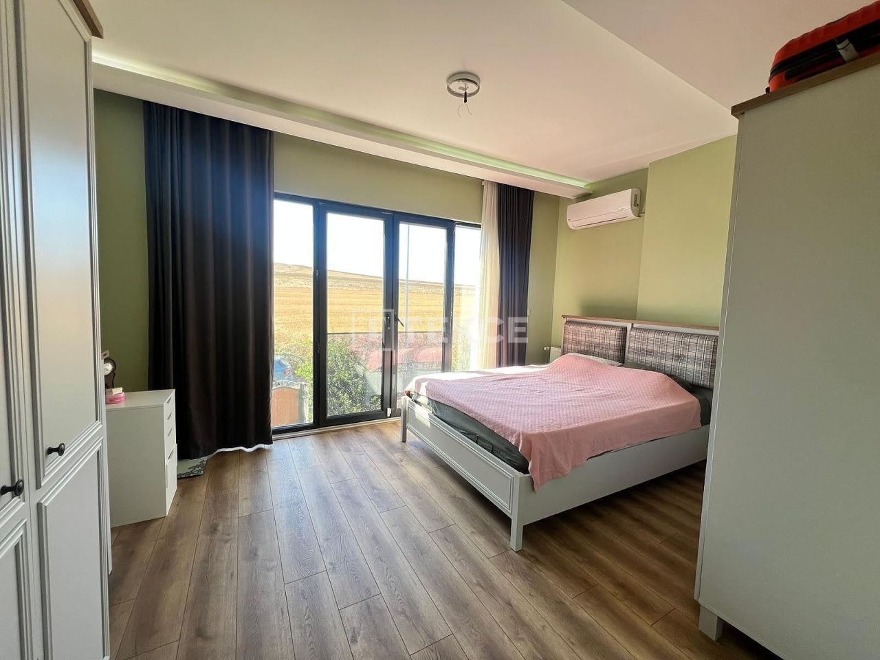 Вилла в Стамбуле, Турция, 200 м² - фото 17