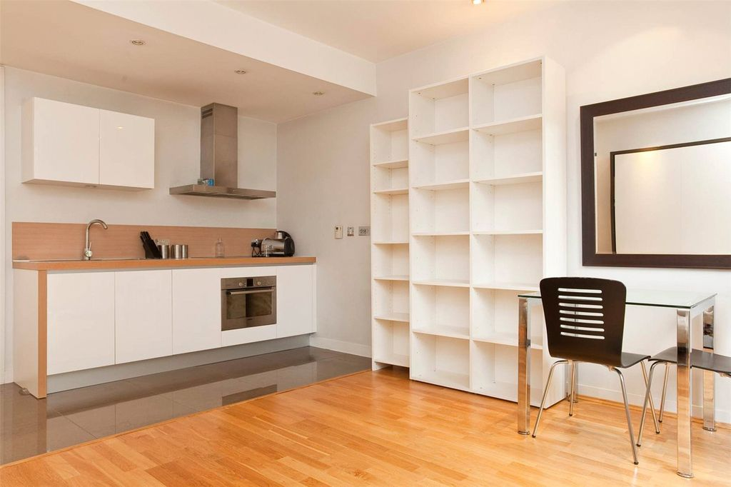 Квартира в Лондоне, Великобритания, 32 м² - фото 1