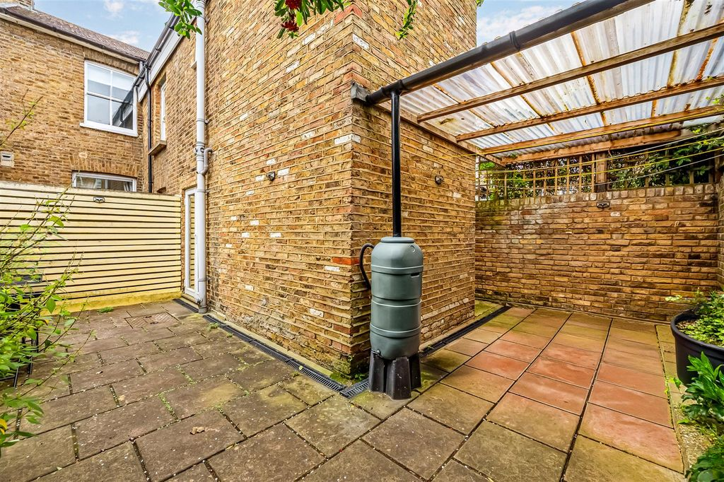 Квартира в Лондоне, Великобритания, 48 м² - фото 1