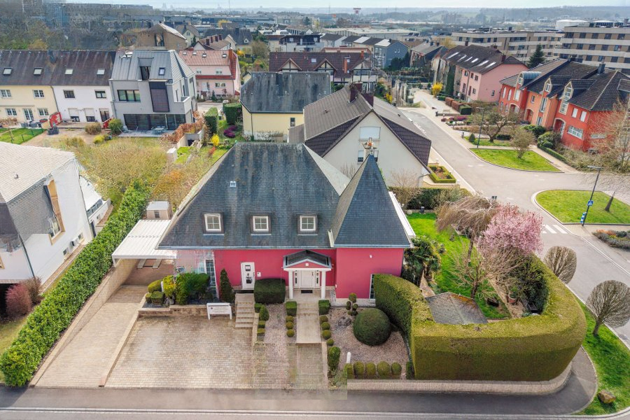 Квартира в Люксембурге, Люксембург, 330 м² - фото 1