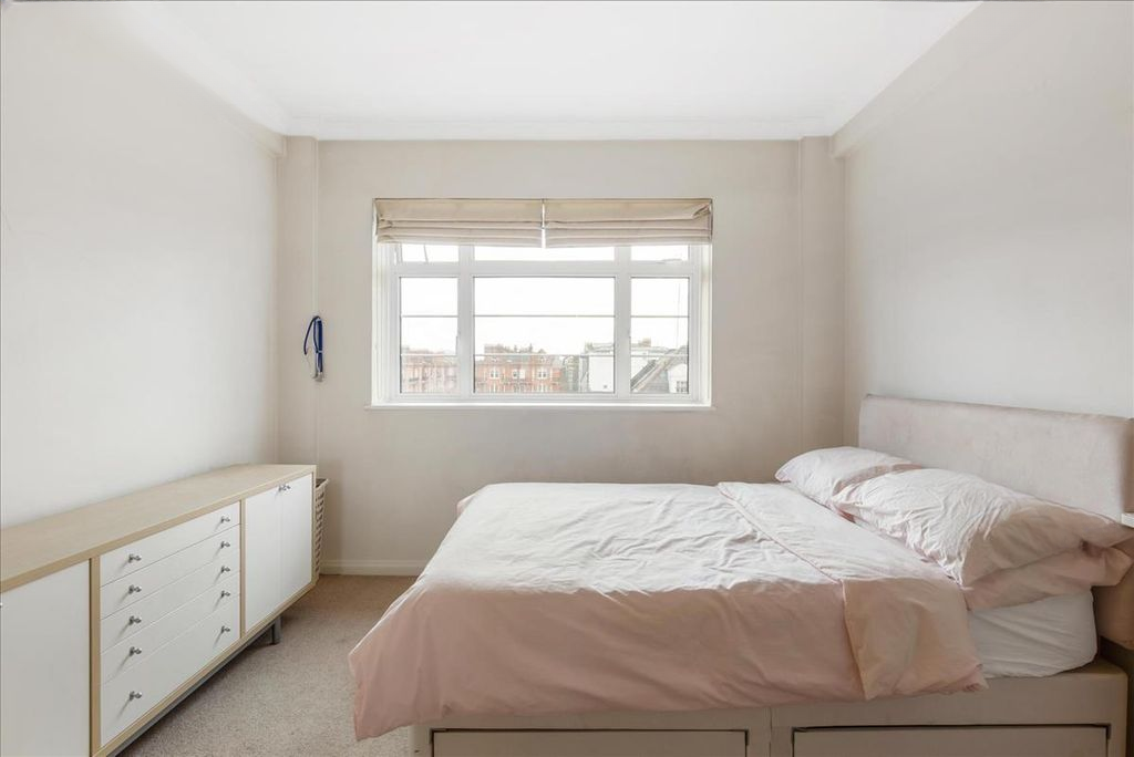 Квартира в Лондоне, Великобритания, 48 м² - фото 2