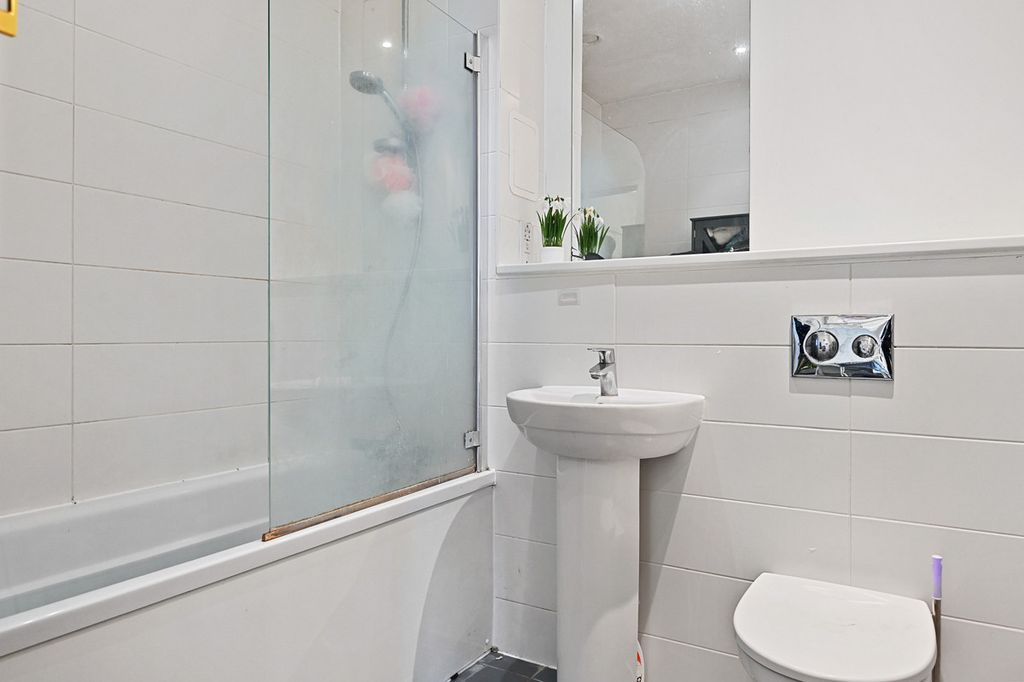 Квартира в Лондоне, Великобритания, 71 м² - фото 2