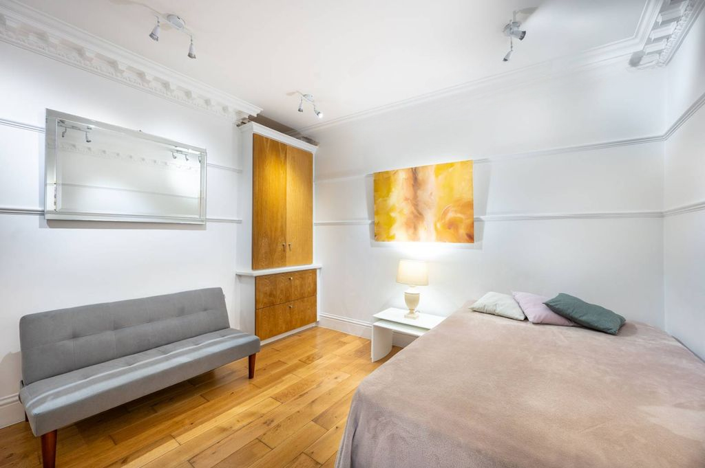 Квартира в Лондоне, Великобритания, 25 м² - фото 2