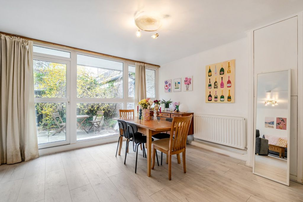 Квартира в Лондоне, Великобритания, 96 м² - фото 2