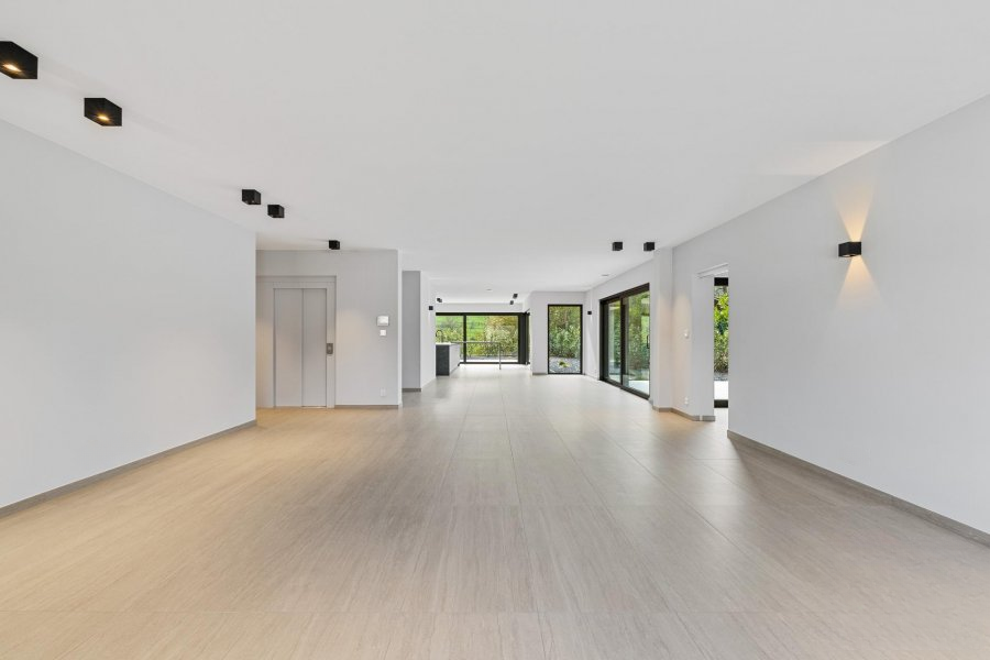 Квартира в Люксембурге, Люксембург, 391 м² - фото 3