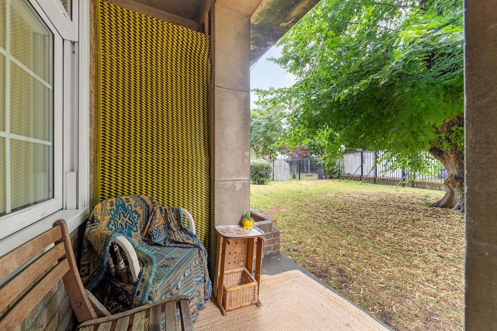 Квартира в Лондоне, Великобритания, 37 м² - фото 8