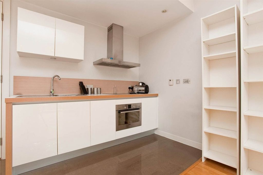 Квартира в Лондоне, Великобритания, 32 м² - фото 9