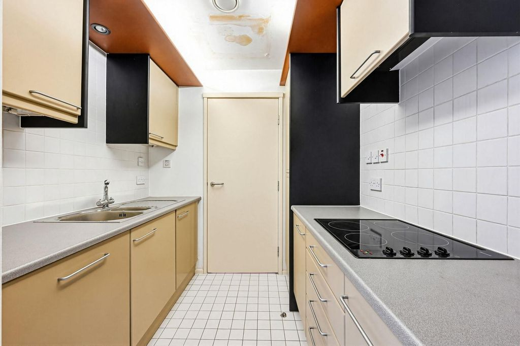 Квартира в Лондоне, Великобритания, 61 м² - фото 9
