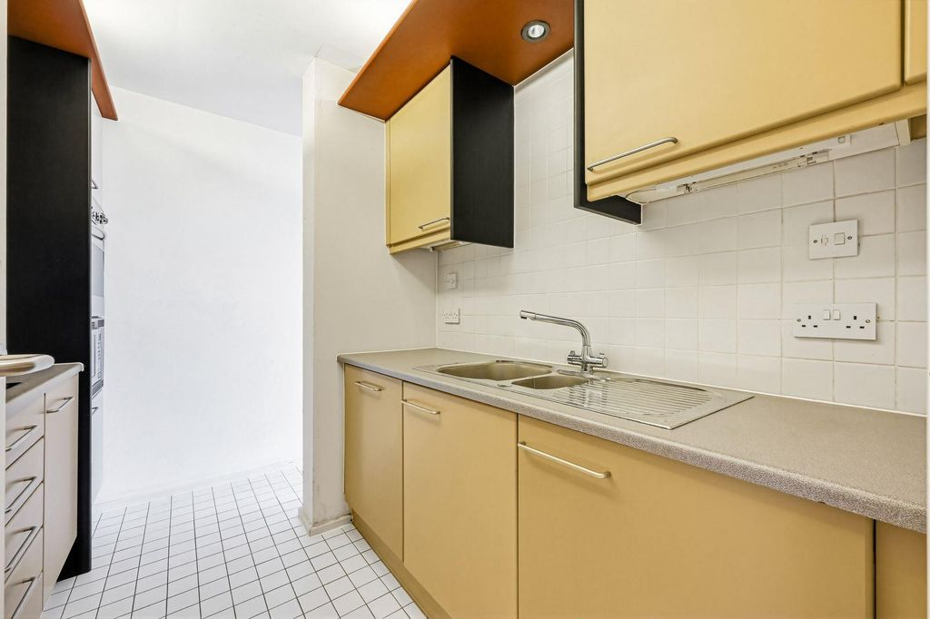 Квартира в Лондоне, Великобритания, 61 м² - фото 10