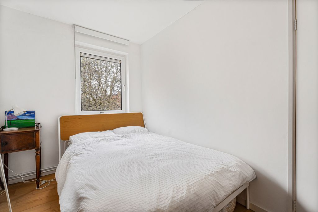 Квартира в Лондоне, Великобритания, 39 м² - фото 11