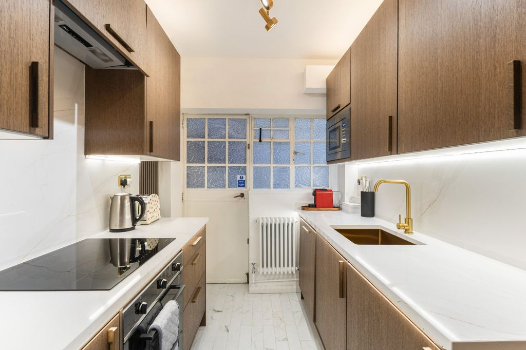 Квартира в Лондоне, Великобритания, 68 м² - фото 15