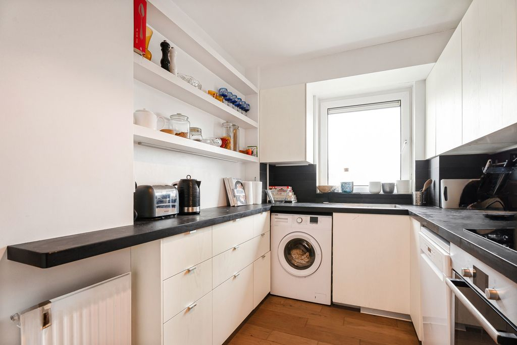 Квартира в Лондоне, Великобритания, 39 м² - фото 17