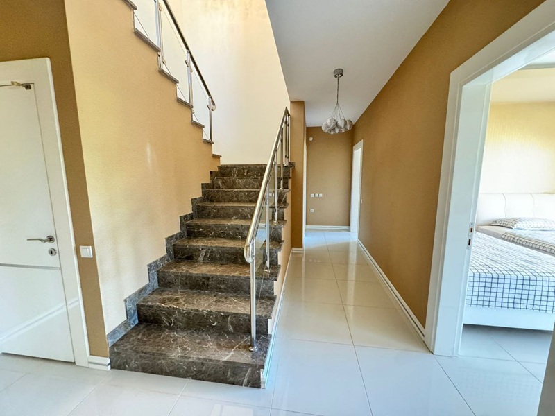 Вилла в Алании, Турция, 350 м² - фото 11