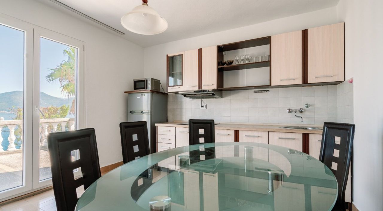 Дом в Крашичах, Черногория, 290 м² - фото 15