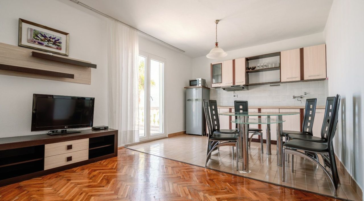 Дом в Крашичах, Черногория, 290 м² - фото 16