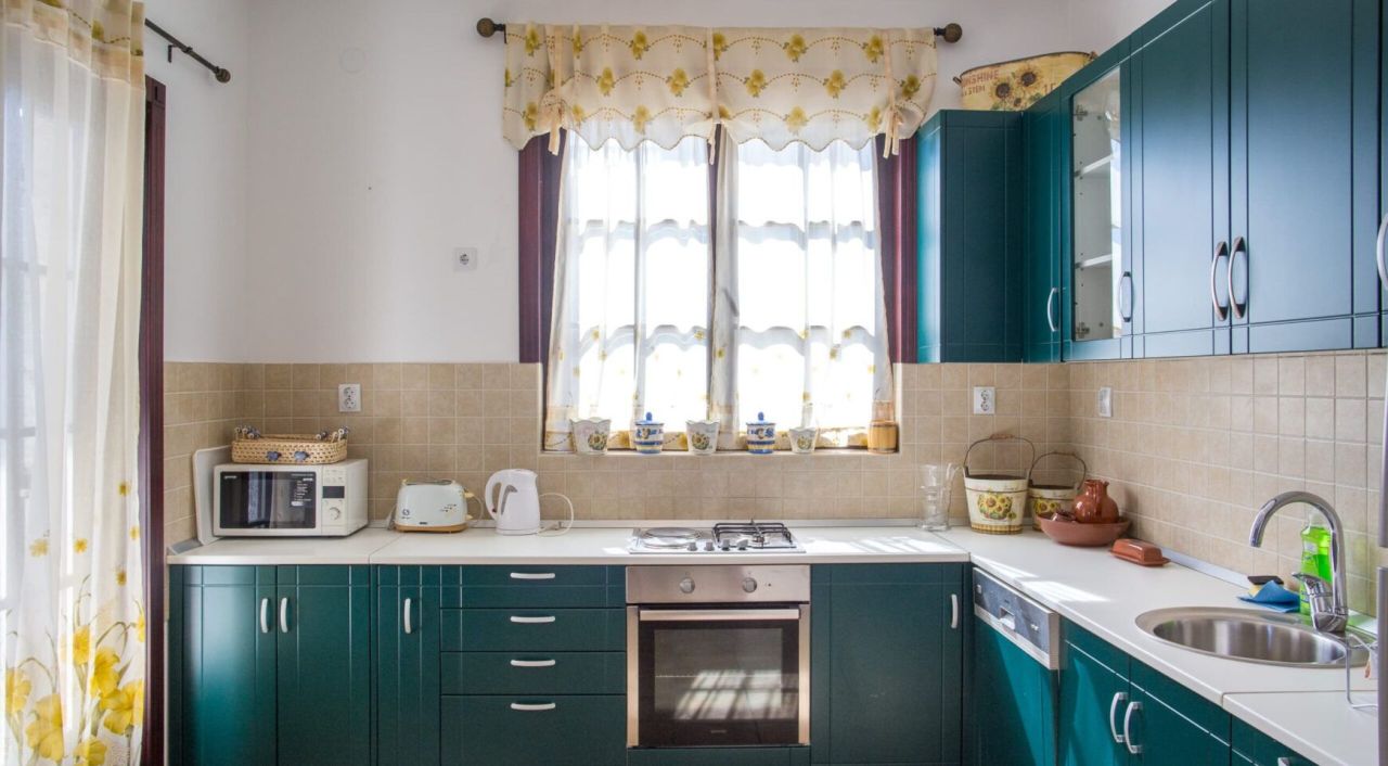 Вилла в Костанице, Черногория, 235 м² - фото 9