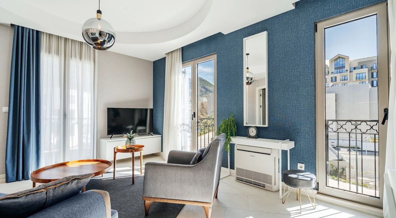 Квартира в Тивате, Черногория, 45 м² - фото 13