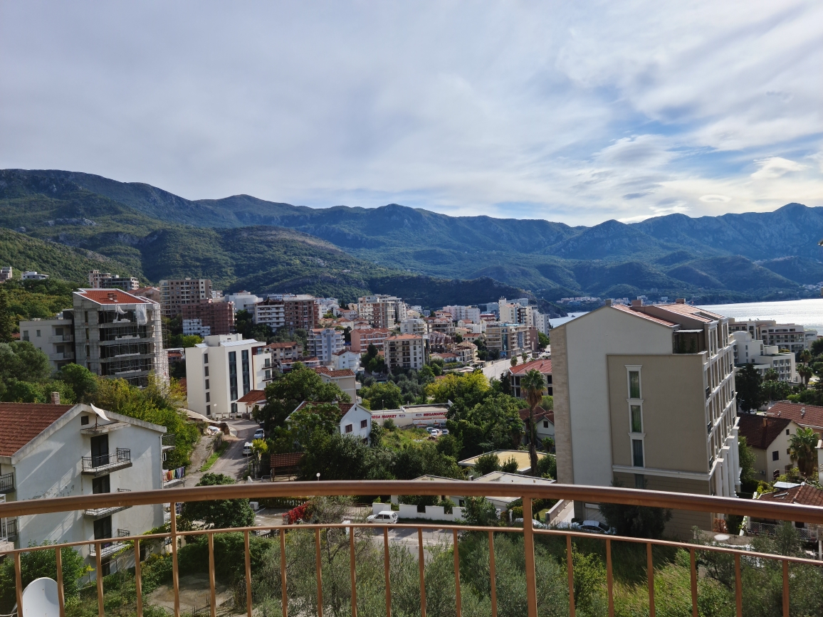 Вилла в Бечичи, Черногория, 533 м² - фото 1