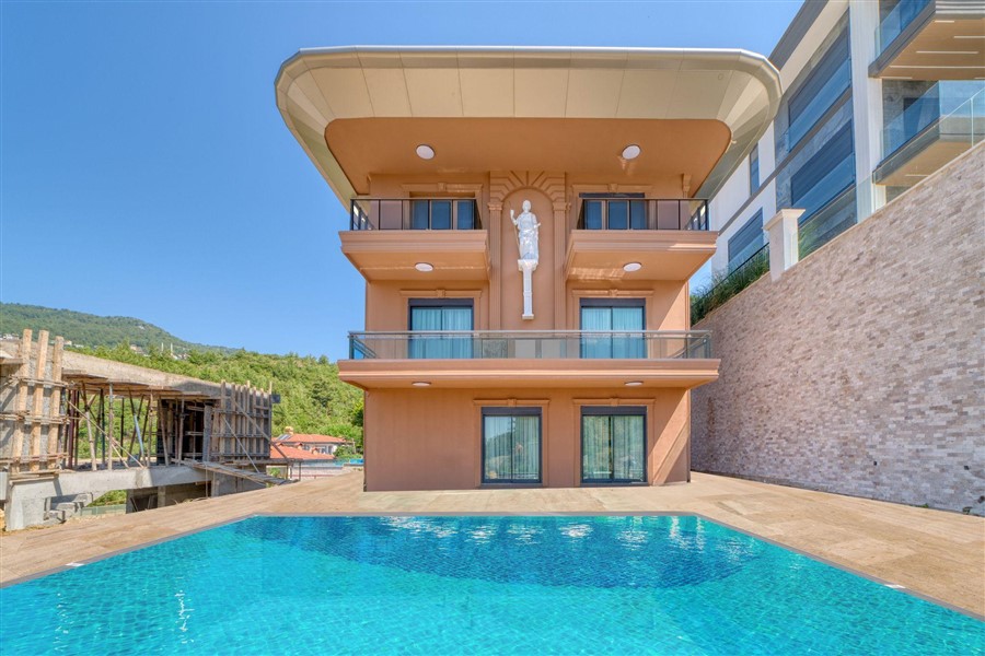 Вилла в Алании, Турция, 360 м² - фото 1