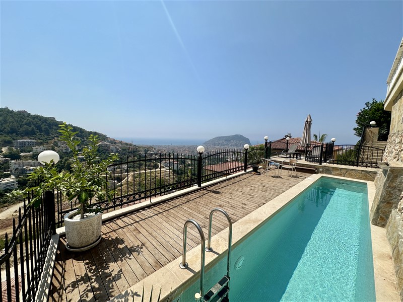 Вилла в Алании, Турция, 250 м² - фото 2