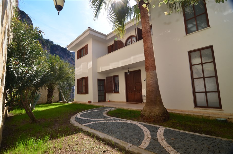 Вилла в Алании, Турция, 390 м² - фото 3