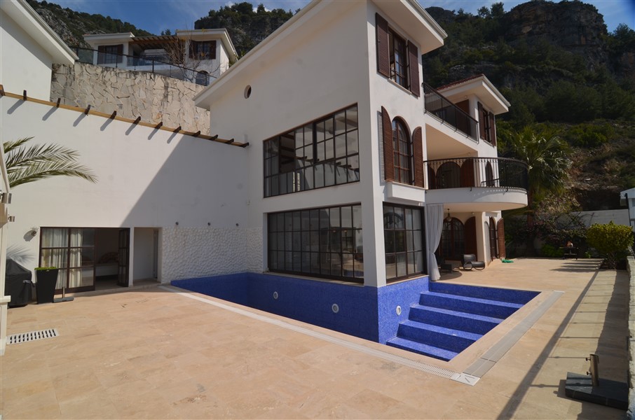 Вилла в Алании, Турция, 390 м² - фото 5