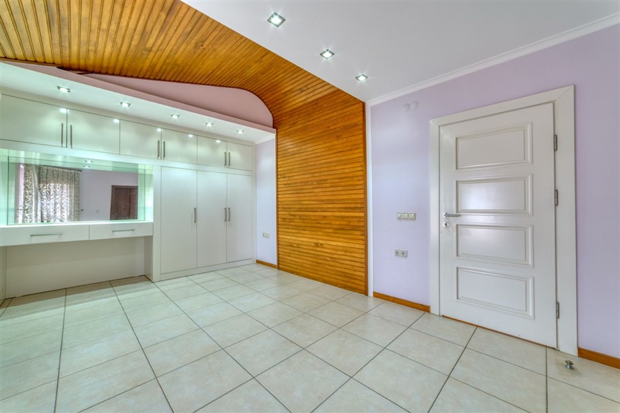 Вилла в Алании, Турция, 380 м² - фото 10