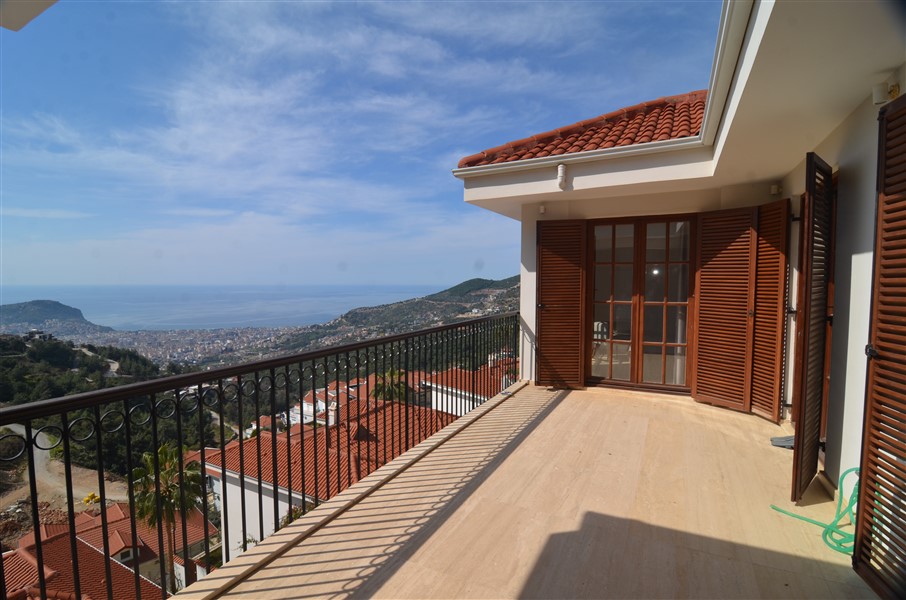 Вилла в Алании, Турция, 390 м² - фото 18