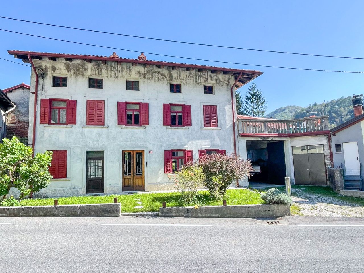 Дом в Толмине, Словения, 700 м² - фото 1