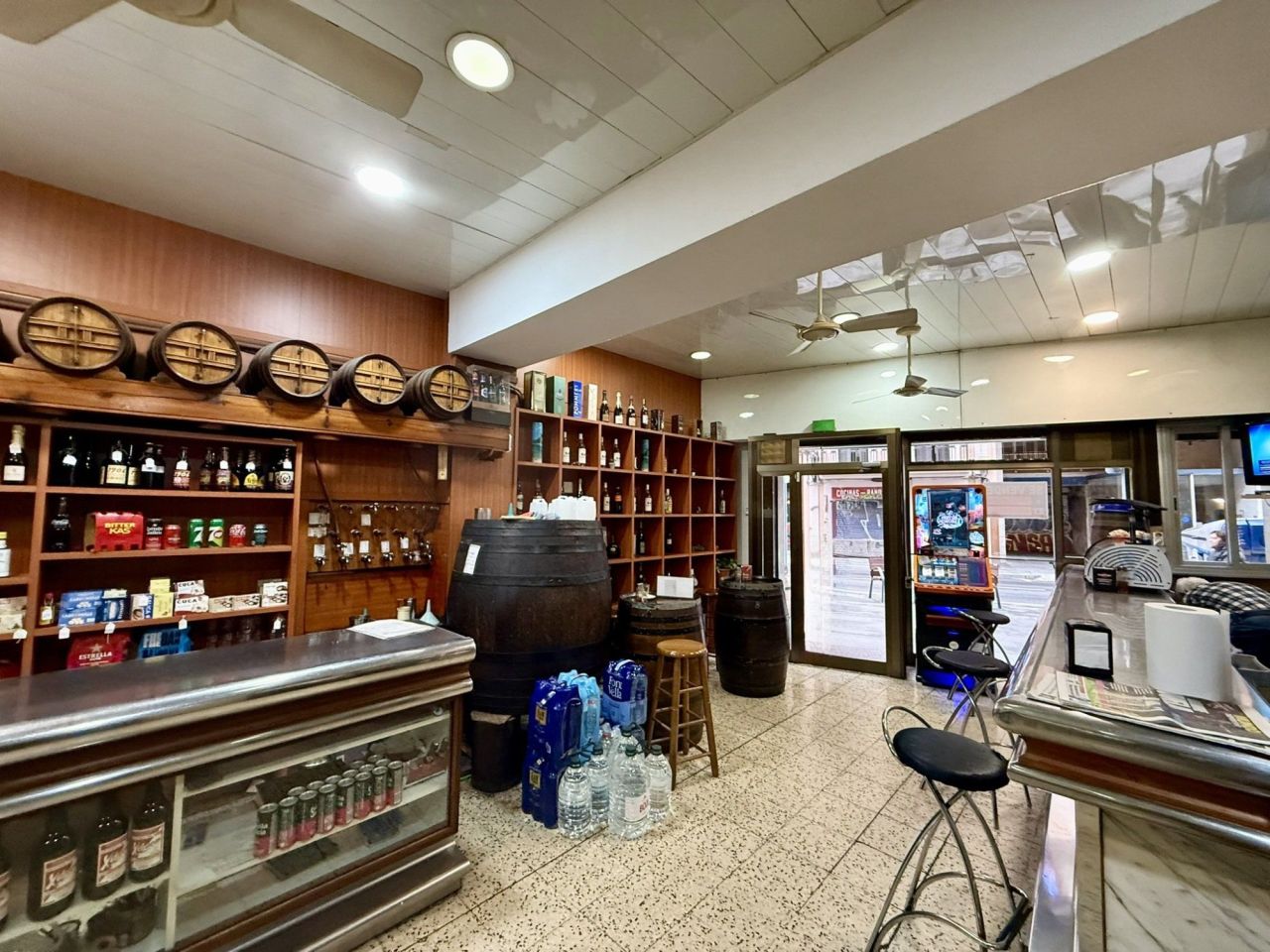 Коммерческая недвижимость в Барселоне, Испания, 149 м² - фото 5