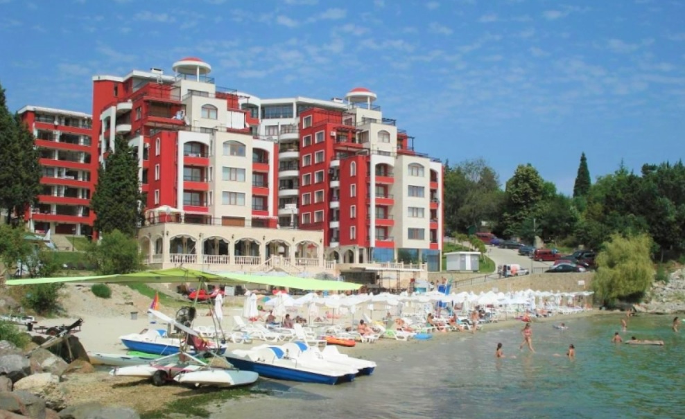 Квартира в Несебре, Болгария, 99 м² - фото 1