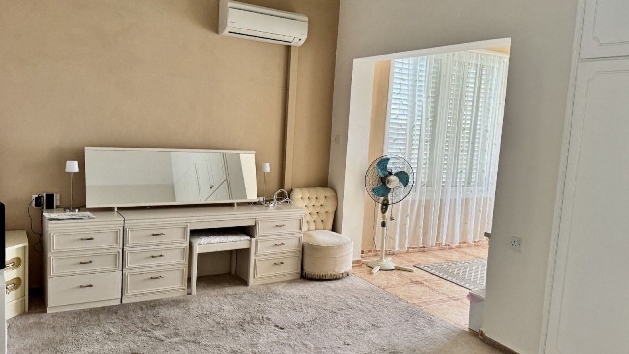 Вилла в Пафосе, Кипр, 340 м² - фото 11