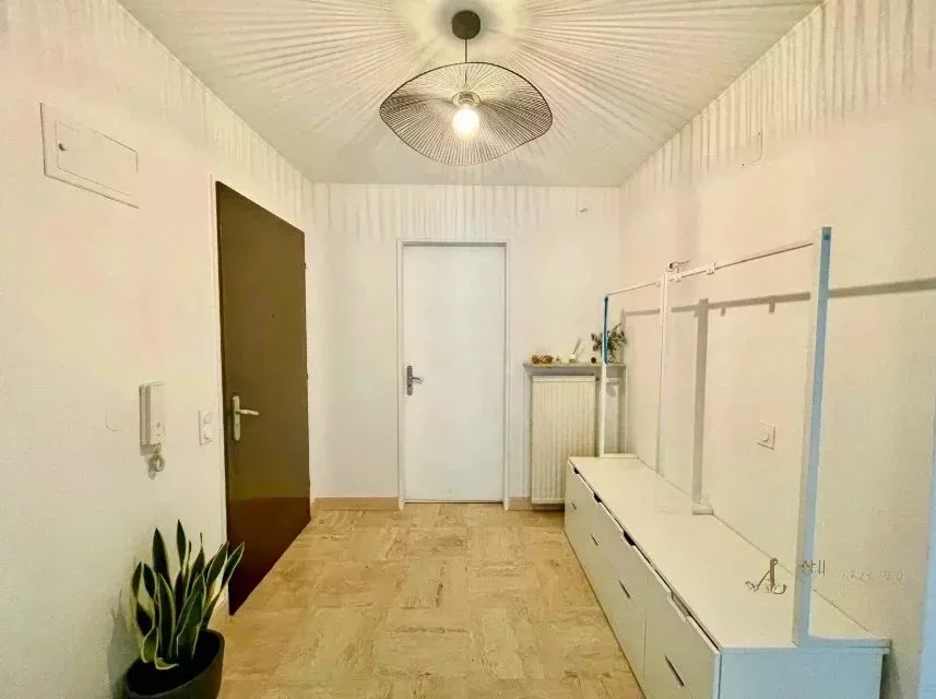 Квартира в Люксембурге, Люксембург, 83 м² - фото 1