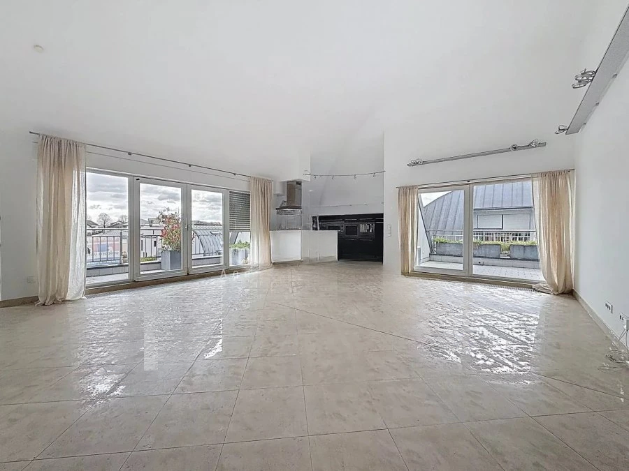 Квартира в Люксембурге, Люксембург, 135 м² - фото 2