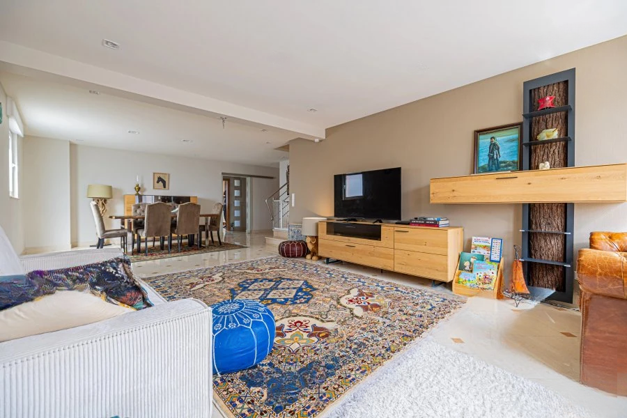 Квартира в Люксембурге, Люксембург, 120 м² - фото 2