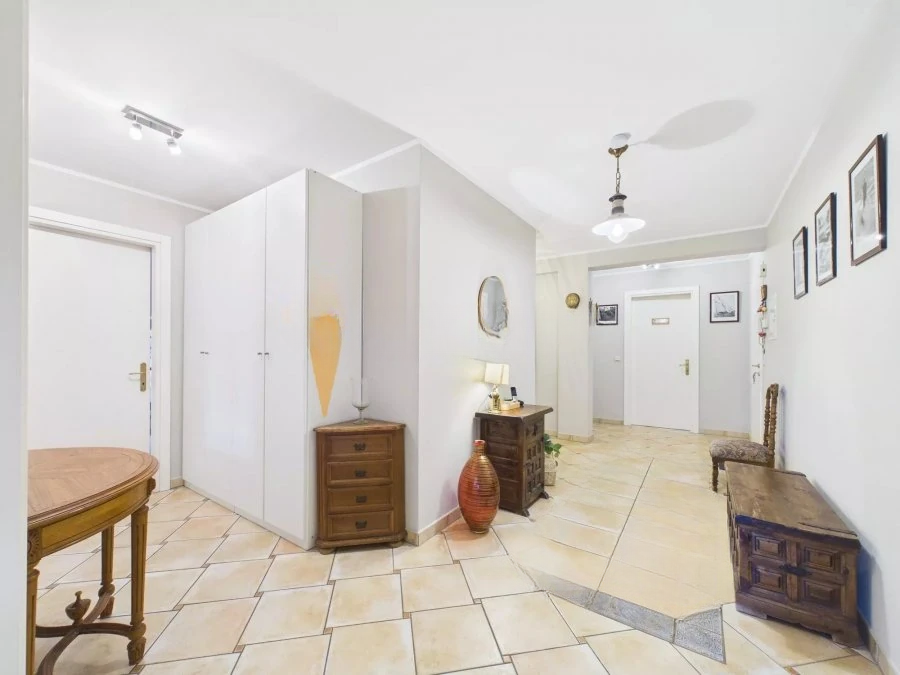 Квартира в Люксембурге, Люксембург, 172 м² - фото 4