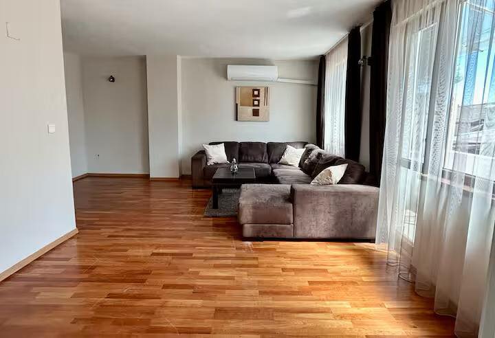 Квартира в Варне, Болгария, 135 м² - фото 2