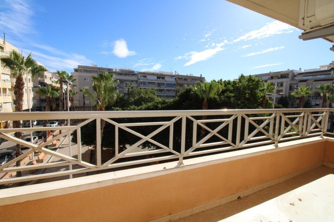 Квартира в Торревьехе, Испания, 66 м² - фото 14