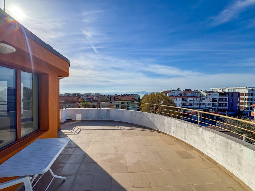 Квартира в Бургасе, Болгария, 140 м² - фото 12