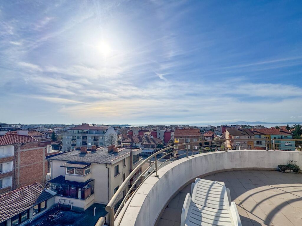 Квартира в Бургасе, Болгария, 140 м² - фото 15