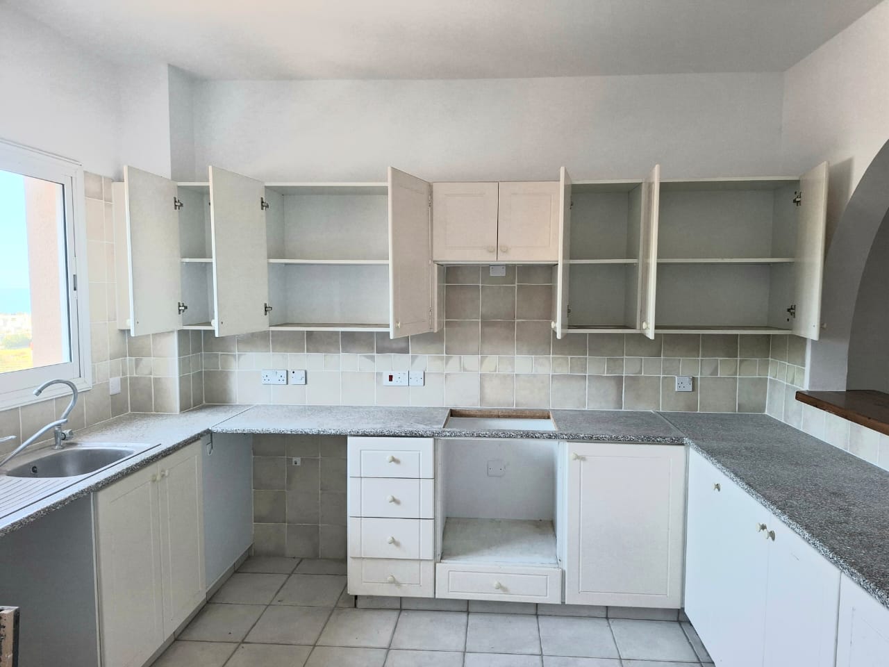 Вилла в Пафосе, Кипр, 180 м² - фото 4