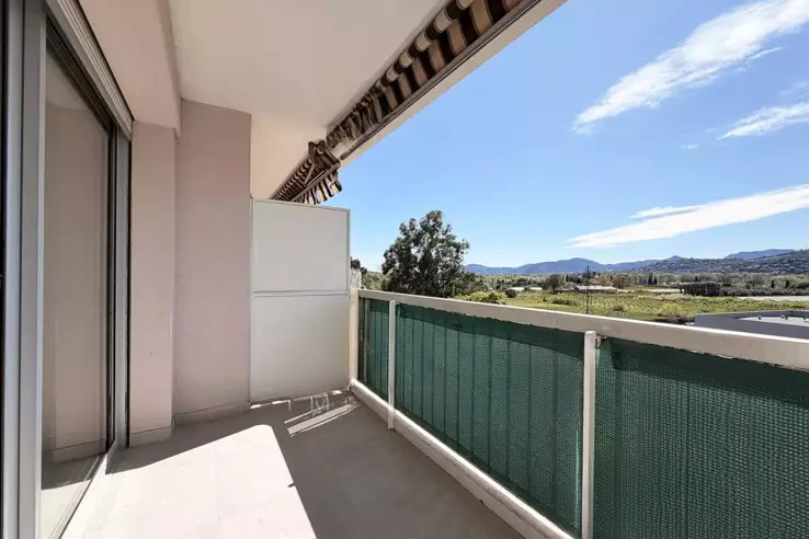 Квартира в Каннах, Франция, 30 м² - фото 1