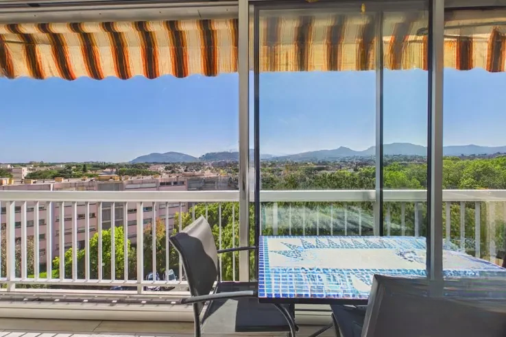 Квартира в Каннах, Франция, 47 м² - фото 1