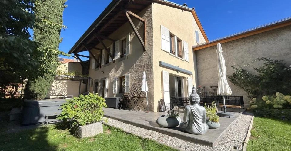 Квартира в Женеве, Швейцария, 330 м² - фото 1